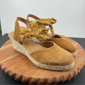 Bocage Women's suede leather wedge SIZE EUR 38 Size 7 Brown yellow ankle ties